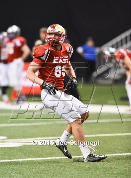 Thumbnail 1 in San Antonio All-Star Game (Alamodome) photogallery.
