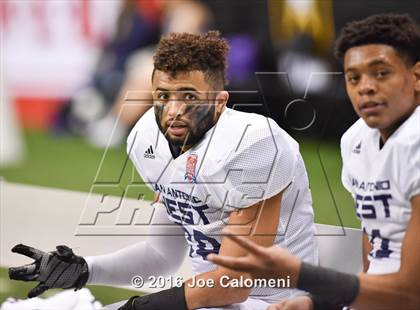 Thumbnail 3 in San Antonio All-Star Game (Alamodome) photogallery.