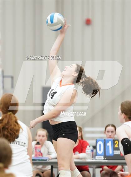 Thumbnail 3 in Anchor Bay vs. Northville (Beast of the East) photogallery.