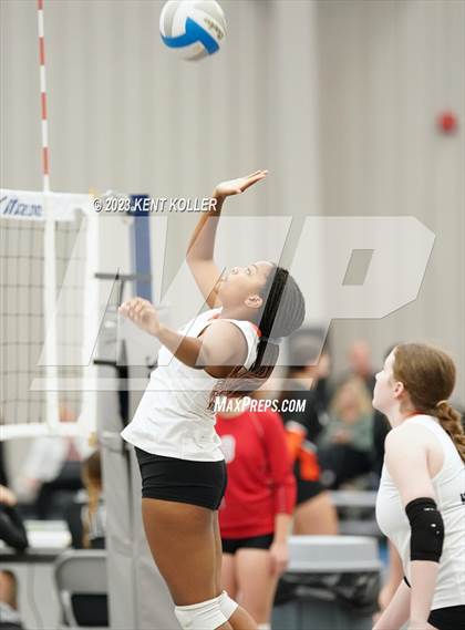 Thumbnail 3 in Anchor Bay vs. Northville (Beast of the East) photogallery.