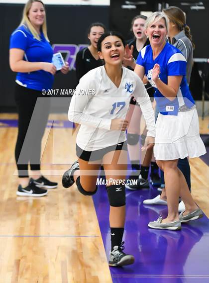 Thumbnail 2 in Valley Christian @ Northwest Christian photogallery.