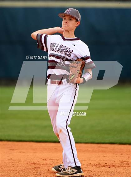 Thumbnail 3 in Bearden @ Soddy Daisy photogallery.