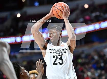 Thumbnail 1 in McDonald's All-American Game (East vs. West) photogallery.