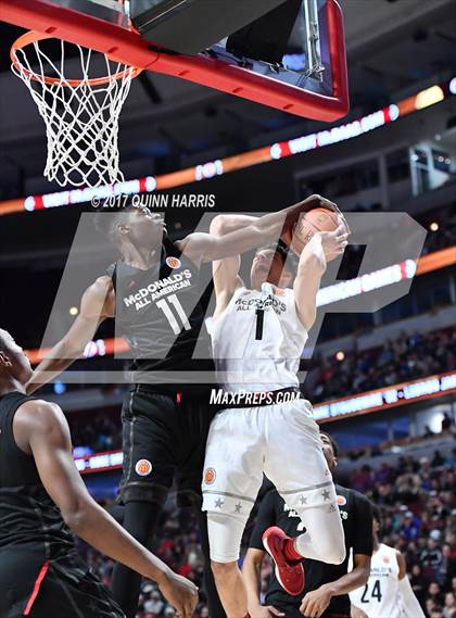 Thumbnail 1 in McDonald's All-American Game (East vs. West) photogallery.