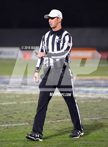 Thumbnail 2 in Eastside Catholic @ Centennial (GEICO State Champions Bowl Series)  photogallery.