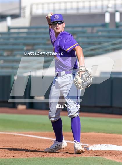 Thumbnail 2 in Sunrise Mountain vs Casteel (AIA 5A Final) photogallery.