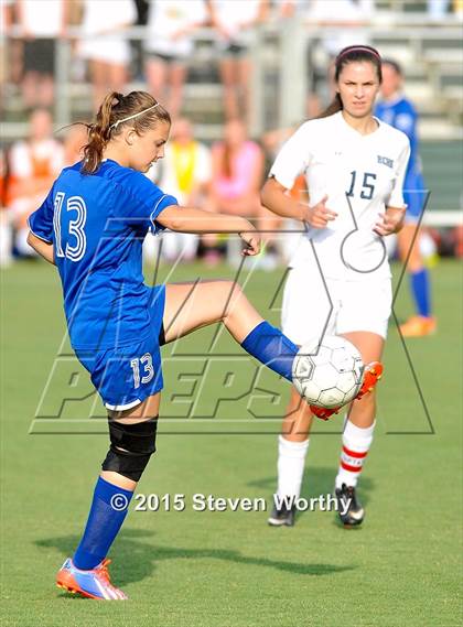 Thumbnail 1 in Whiteville vs. Raleigh Charter (NCHSAA 1A Semifinal) photogallery.