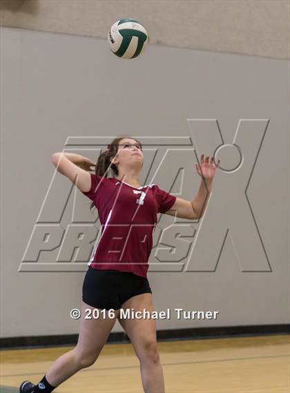 Thumbnail 2 in West Valley vs Oroville (Red Bluff Tournament) photogallery.