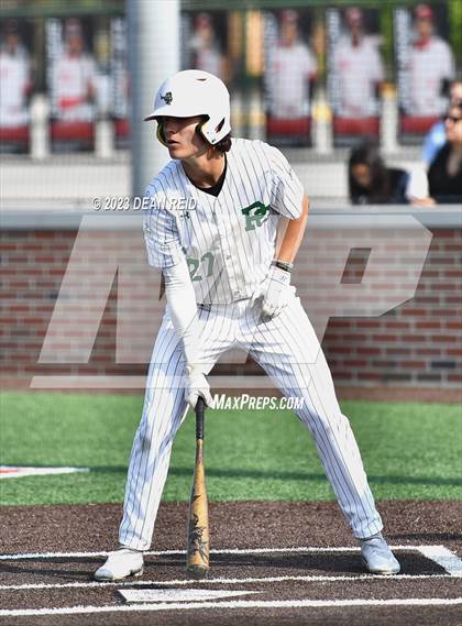 Thumbnail 2 in Blue Island Eisenhower vs Providence Catholic (IHSA 4A Regional Semifinal) photogallery.