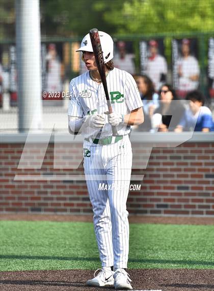 Thumbnail 1 in Blue Island Eisenhower vs Providence Catholic (IHSA 4A Regional Semifinal) photogallery.