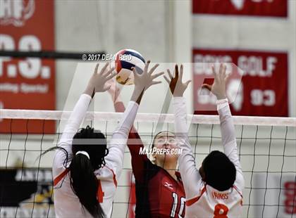 Thumbnail 3 in Bradley-Bourbonnais @ Homewood-Flossmoor photogallery.