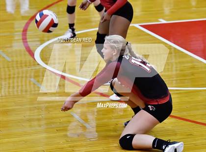 Thumbnail 1 in Bradley-Bourbonnais @ Homewood-Flossmoor photogallery.