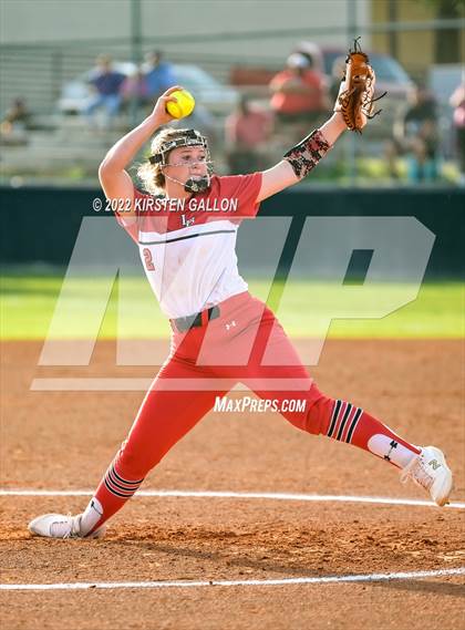 Thumbnail 2 in Mansfield Legacy @ South Hills (UIL 5A Bi-District Playoff) photogallery.