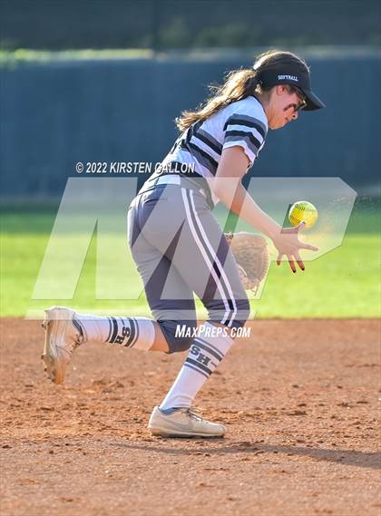 Thumbnail 3 in Mansfield Legacy @ South Hills (UIL 5A Bi-District Playoff) photogallery.