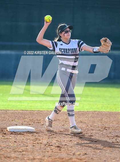 Thumbnail 1 in Mansfield Legacy @ South Hills (UIL 5A Bi-District Playoff) photogallery.