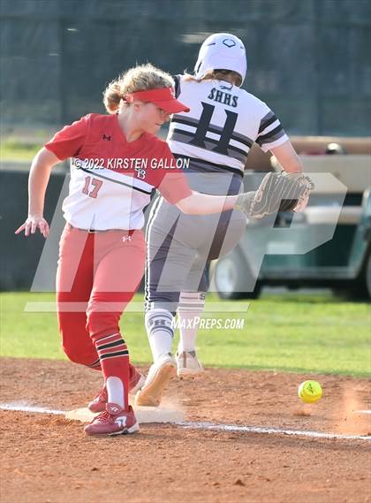 Thumbnail 3 in Mansfield Legacy @ South Hills (UIL 5A Bi-District Playoff) photogallery.