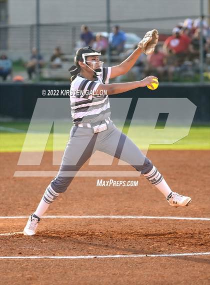 Thumbnail 2 in Mansfield Legacy @ South Hills (UIL 5A Bi-District Playoff) photogallery.