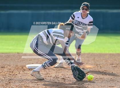 Thumbnail 2 in Mansfield Legacy @ South Hills (UIL 5A Bi-District Playoff) photogallery.