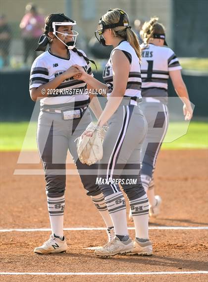Thumbnail 2 in Mansfield Legacy @ South Hills (UIL 5A Bi-District Playoff) photogallery.
