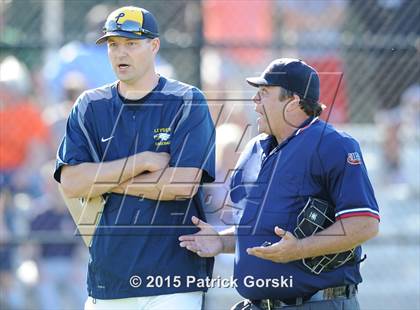 Thumbnail 2 in Oak Park-River Forest vs Leyden (IHSA Class 4A Regional) photogallery.