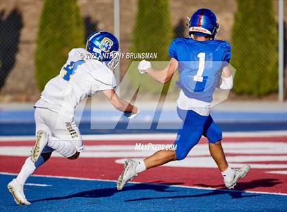 Thumbnail 3 in Serra @ Folsom photogallery.