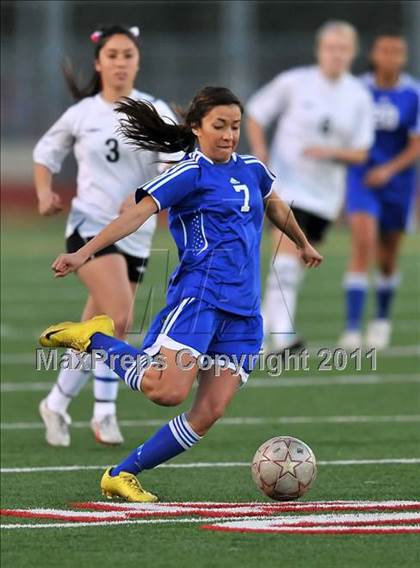 Thumbnail 1 in Charter Oak @ Ayala photogallery.