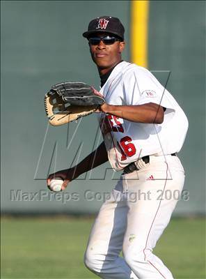 Thumbnail 1 in Chaminade @ Harvard-Westlake photogallery.