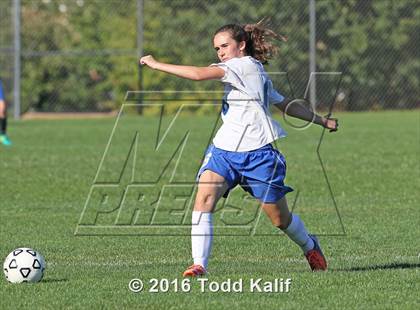 Thumbnail 2 in Glastonbury vs. South Windsor photogallery.