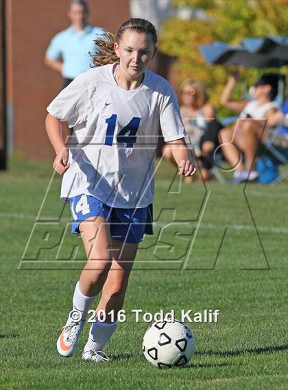 Thumbnail 3 in Glastonbury vs. South Windsor photogallery.