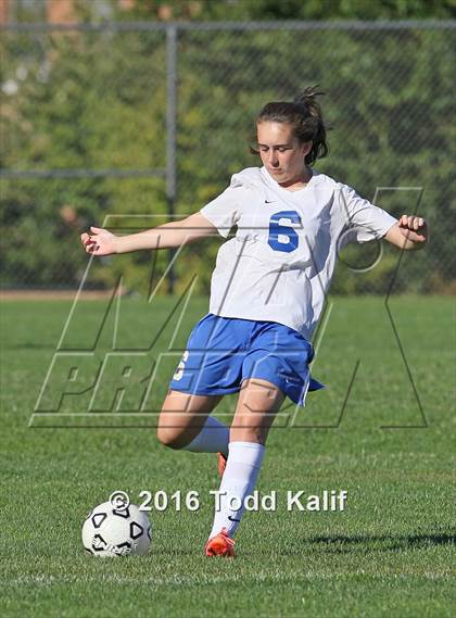 Thumbnail 1 in Glastonbury vs. South Windsor photogallery.