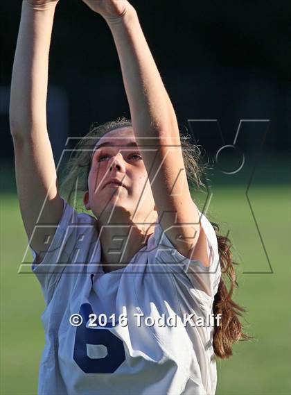 Thumbnail 1 in Glastonbury vs. South Windsor photogallery.