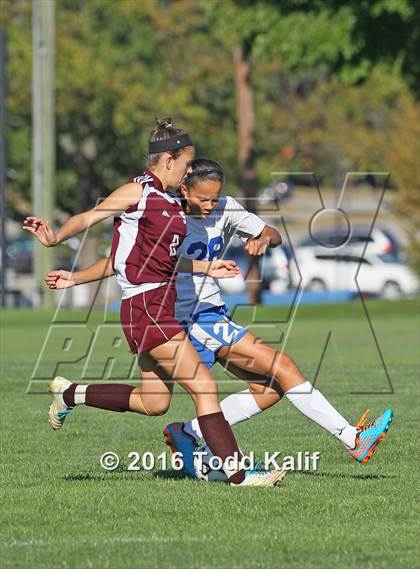 Thumbnail 2 in Glastonbury vs. South Windsor photogallery.