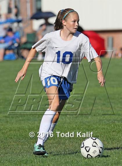 Thumbnail 2 in Glastonbury vs. South Windsor photogallery.