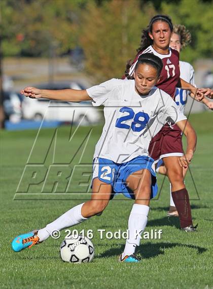 Thumbnail 3 in Glastonbury vs. South Windsor photogallery.