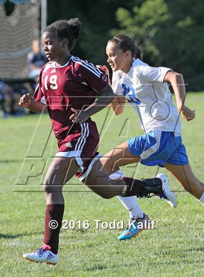 Thumbnail 1 in Glastonbury vs. South Windsor photogallery.