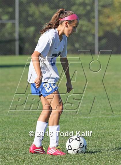 Thumbnail 1 in Glastonbury vs. South Windsor photogallery.