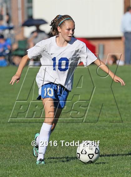 Thumbnail 3 in Glastonbury vs. South Windsor photogallery.