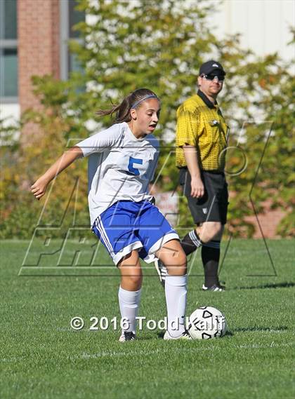 Thumbnail 3 in Glastonbury vs. South Windsor photogallery.