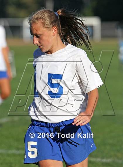 Thumbnail 1 in Glastonbury vs. South Windsor photogallery.