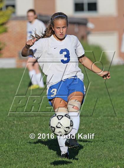 Thumbnail 1 in Glastonbury vs. South Windsor photogallery.