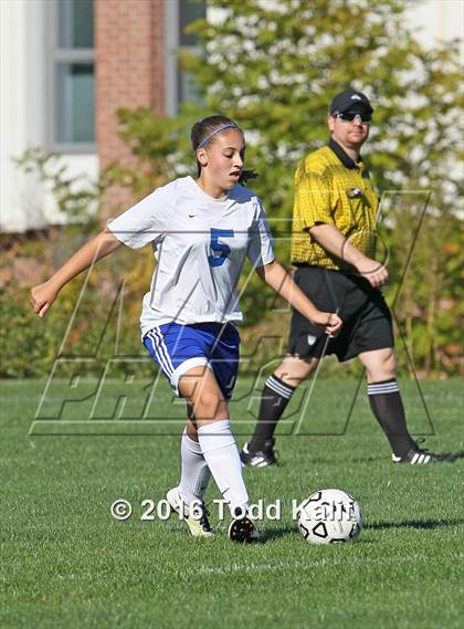 Thumbnail 1 in Glastonbury vs. South Windsor photogallery.