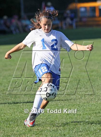 Thumbnail 2 in Glastonbury vs. South Windsor photogallery.