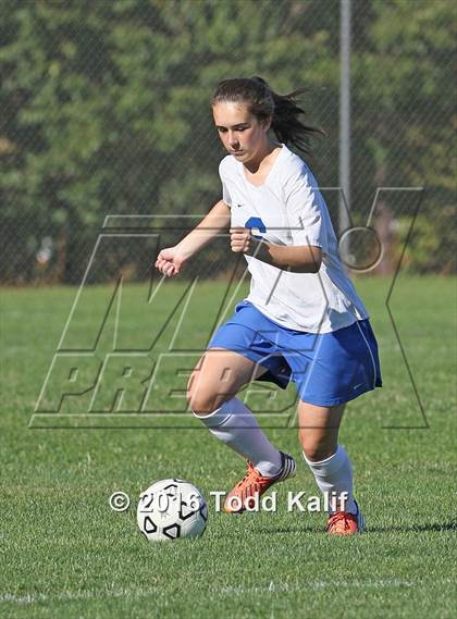 Thumbnail 3 in Glastonbury vs. South Windsor photogallery.