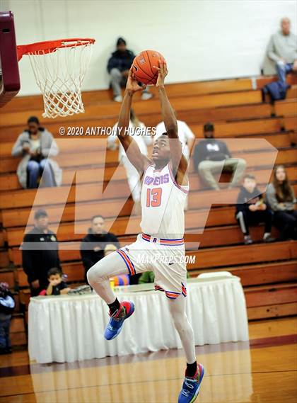 Thumbnail 3 in St. Raymond Academy for Girls @ Chaminade (Apparel Challenge) photogallery.