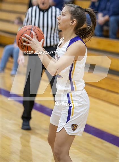 Thumbnail 2 in Clayton vs Unity (Clayton Holiday Classic) photogallery.