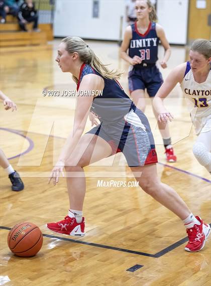 Thumbnail 1 in Clayton vs Unity (Clayton Holiday Classic) photogallery.