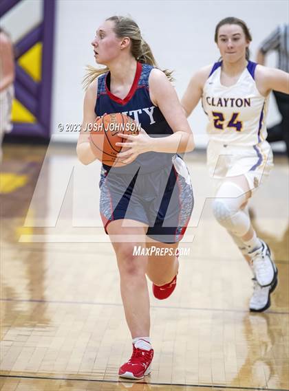 Thumbnail 3 in Clayton vs Unity (Clayton Holiday Classic) photogallery.