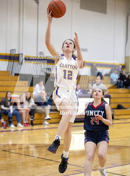 Thumbnail 1 in Clayton vs Unity (Clayton Holiday Classic) photogallery.