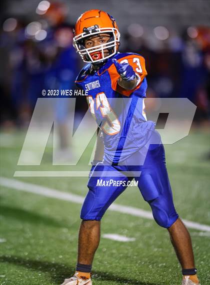 Thumbnail 1 in DeSoto Central @ Southaven photogallery.