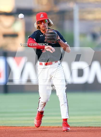 Thumbnail 3 in Liberty vs. Alhambra (AIA 6A Finals) photogallery.